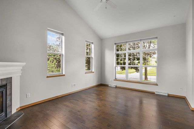 3029 Snowcap Trail, Madison, WI 53719