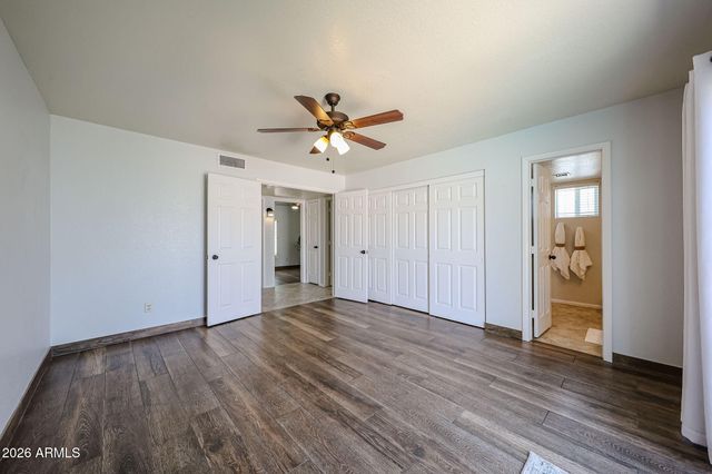 1812 W TOPEKA Drive, Phoenix, AZ 85027