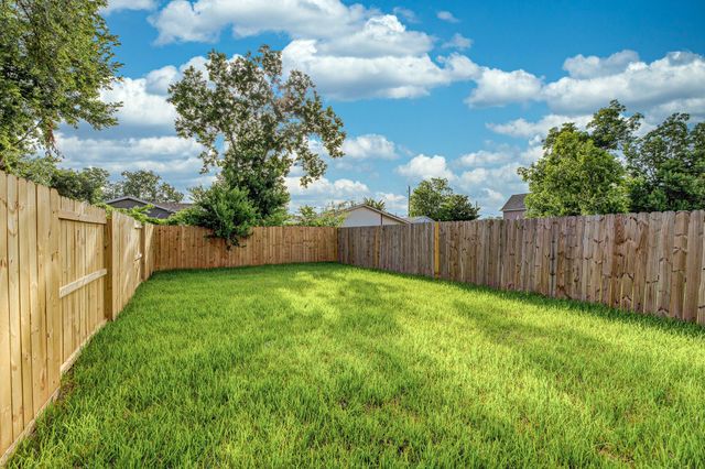 8502 Safeguard Street A, Houston, TX 77051