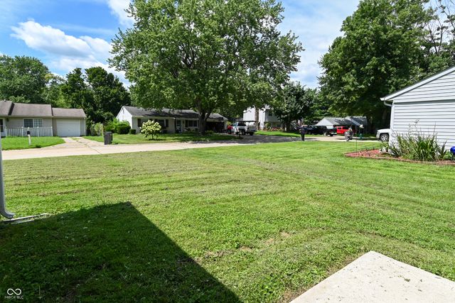8933 Rock Island Court, Indianapolis, IN 46217