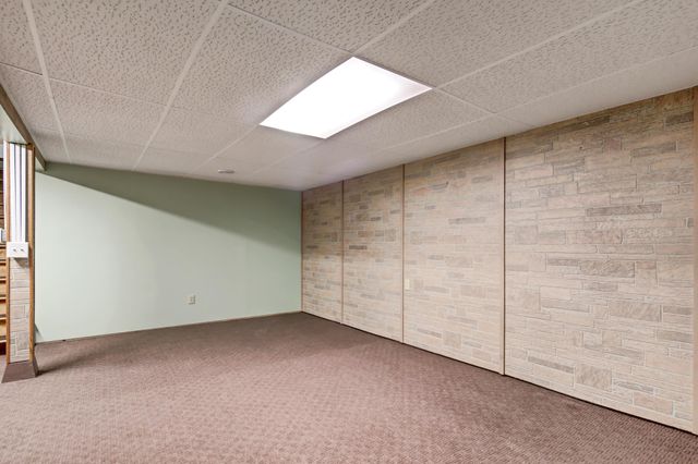 1175 Valley View Road, Lake City, MN 55041