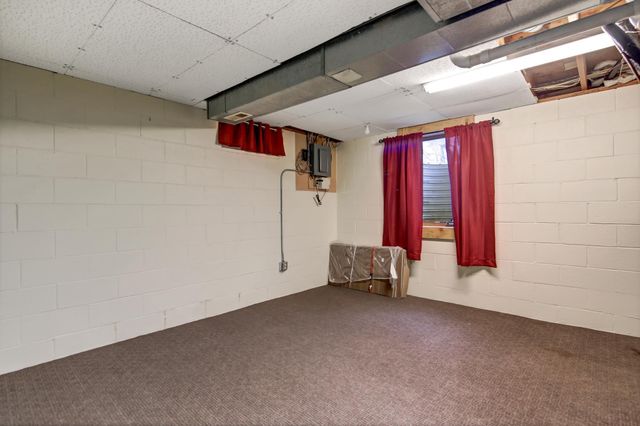 1175 Valley View Road, Lake City, MN 55041