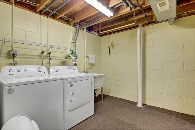 1175 Valley View Road, Lake City, MN 55041