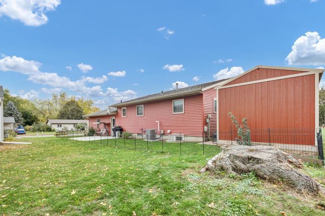 1175 Valley View Road, Lake City, MN 55041