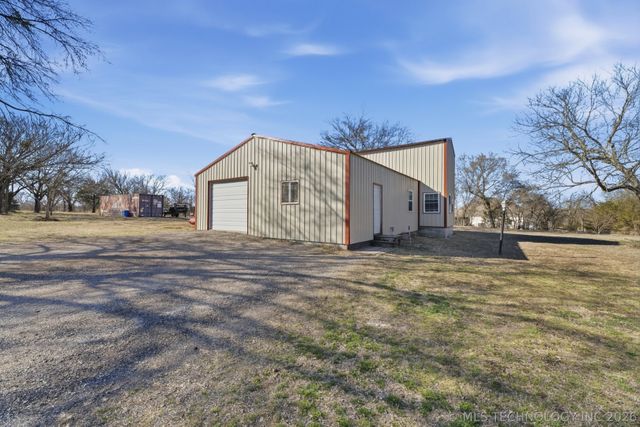 15201 S 4100 Road, Claremore, OK 74017