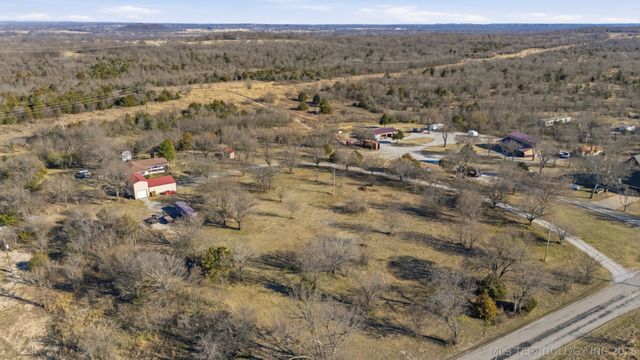 15201 S 4100 Road, Claremore, OK 74017