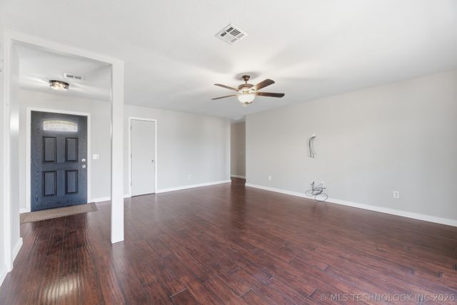 15201 S 4100 Road, Claremore, OK 74017