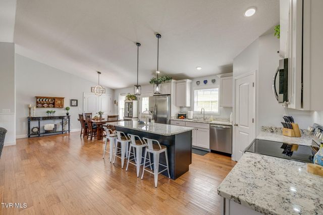 4170 Chuckey Pike, Chuckey, TN 37641