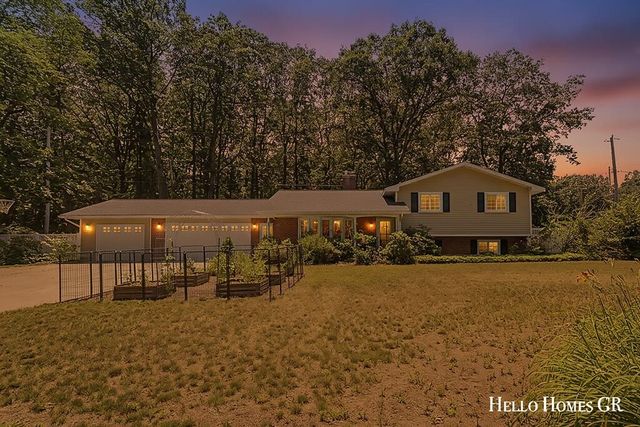 16680 Quincy Street, Holland, MI 49424