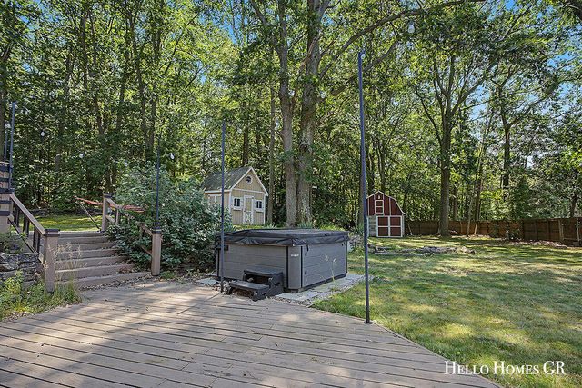 16680 Quincy Street, Holland, MI 49424