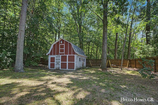 16680 Quincy Street, Holland, MI 49424