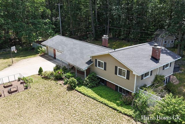 16680 Quincy Street, Holland, MI 49424