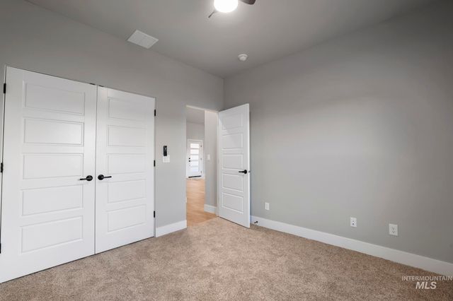 1597 Tule Dr, Twin Falls, ID 83301