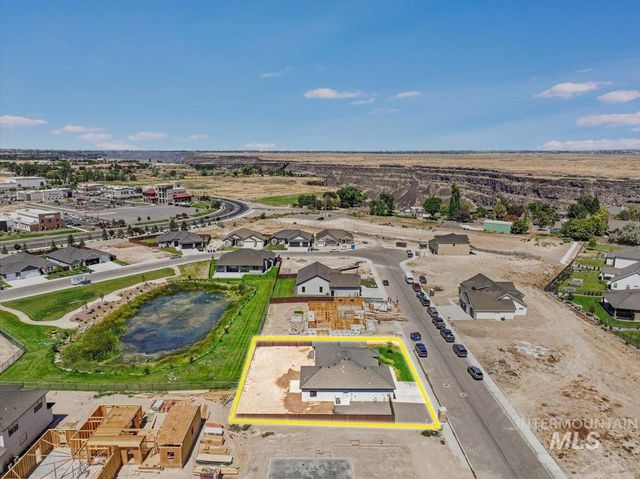 1597 Tule Dr, Twin Falls, ID 83301