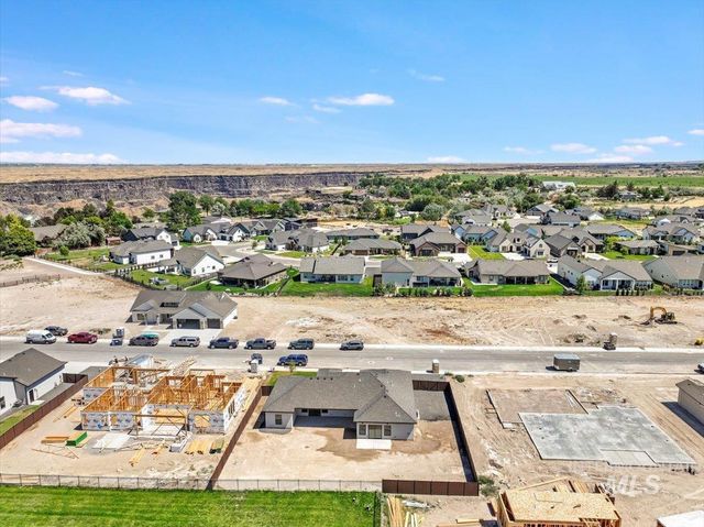 1597 Tule Dr, Twin Falls, ID 83301