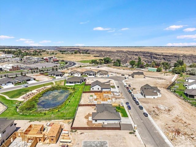 1597 Tule Dr, Twin Falls, ID 83301