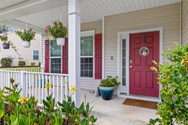 303 Bibiana Lane, Goose Creek, SC 29445