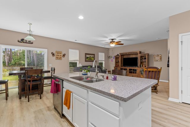 303 Bibiana Lane, Goose Creek, SC 29445