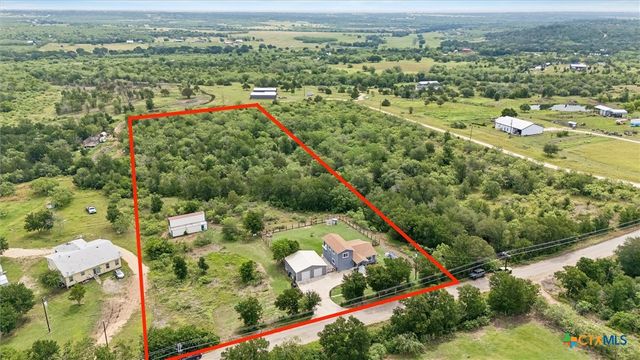 730 Spoke Hollow Road, Lockhart, TX 78644