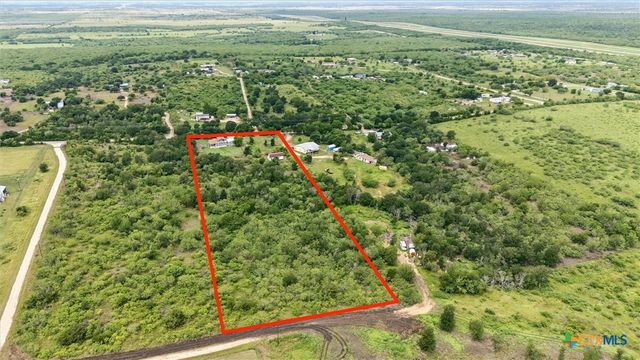 730 Spoke Hollow Road, Lockhart, TX 78644