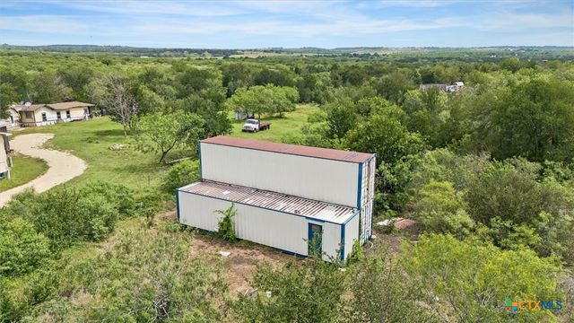 730 Spoke Hollow Road, Lockhart, TX 78644
