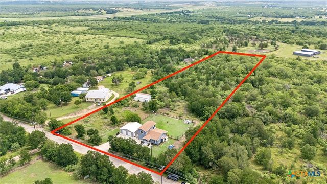 730 Spoke Hollow Road, Lockhart, TX 78644