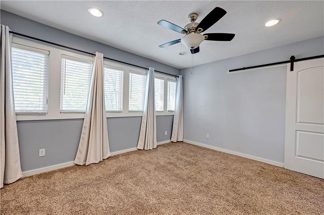 1400 E 28th Street, Kansas City, MO 64109