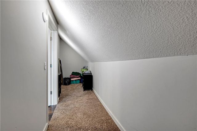 1400 E 28th Street, Kansas City, MO 64109