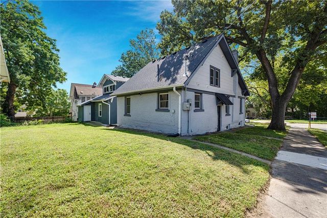 1400 E 28th Street, Kansas City, MO 64109