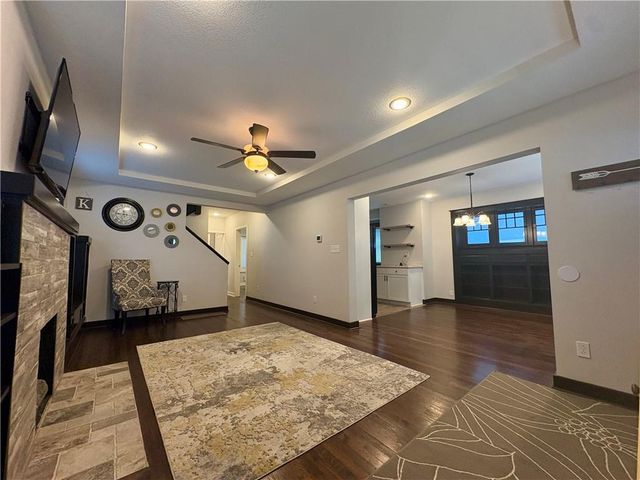 1400 E 28th Street, Kansas City, MO 64109