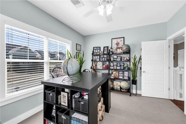 900 Towerhill Drive, Cave Springs, AR 72718