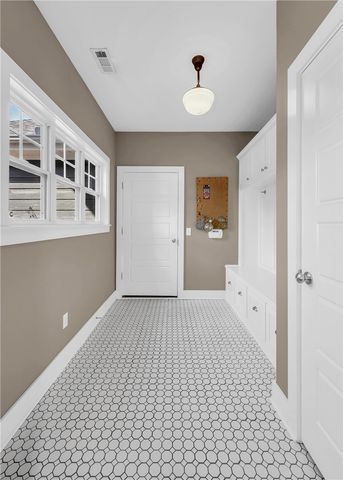 900 Towerhill Drive, Cave Springs, AR 72718