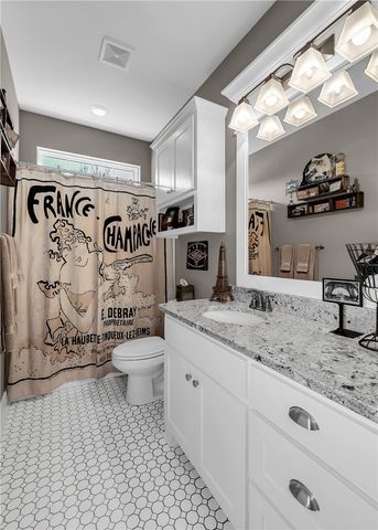 900 Towerhill Drive, Cave Springs, AR 72718