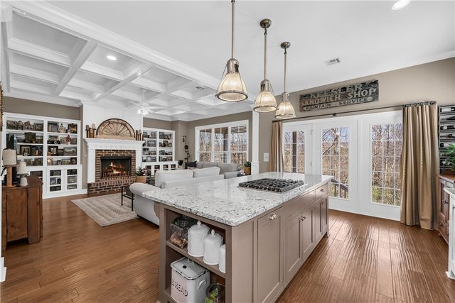 900 Towerhill Drive, Cave Springs, AR 72718