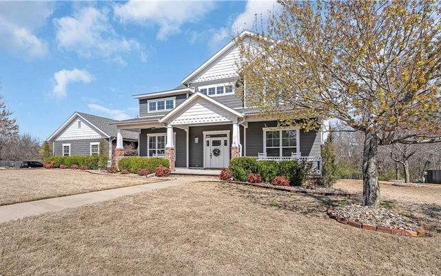 900 Towerhill Drive, Cave Springs, AR 72718