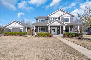 900 Towerhill Drive, Cave Springs, AR 72718