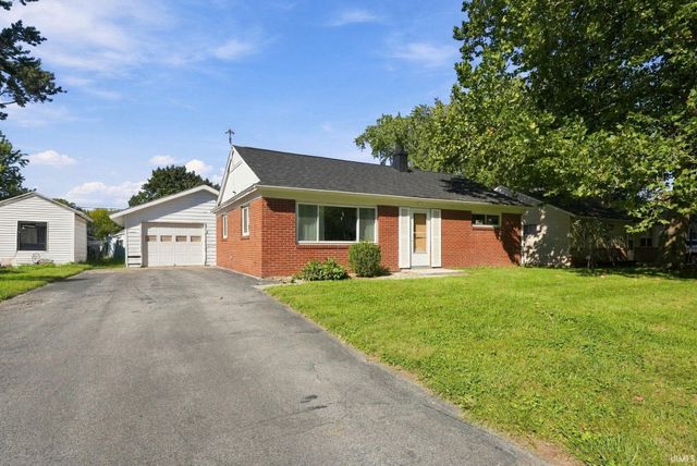 507 Campton Drive, New Haven, IN 46774