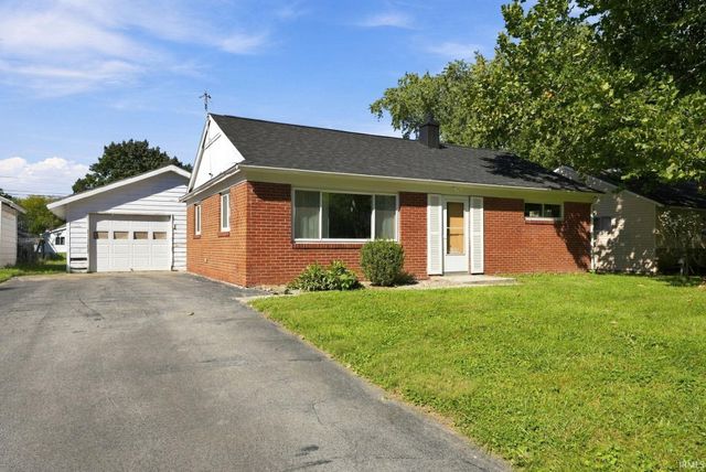 507 Campton Drive, New Haven, IN 46774
