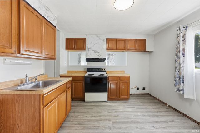 507 Campton Drive, New Haven, IN 46774