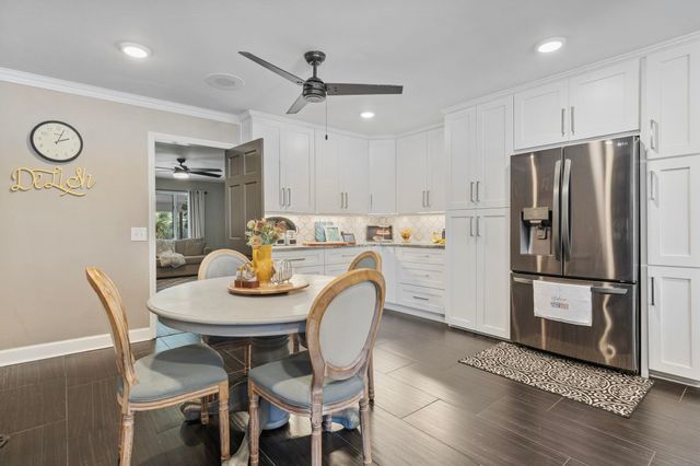 302 Mohican Dr., Georgetown, SC 29440