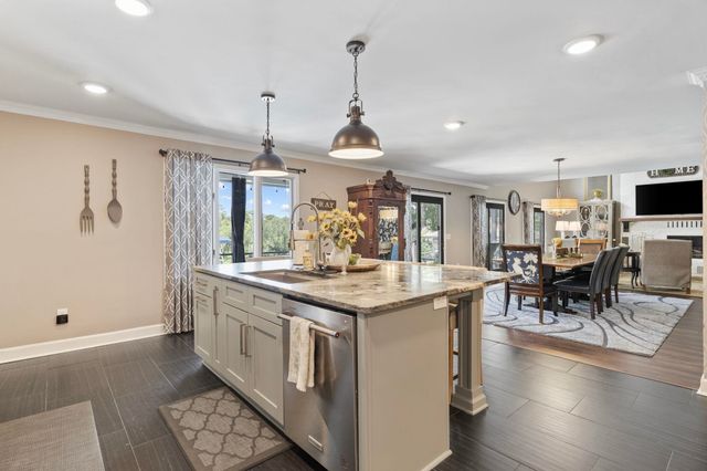 302 Mohican Dr., Georgetown, SC 29440