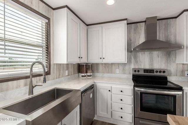 18709 W RIGGS Road, Buckeye, AZ 85326