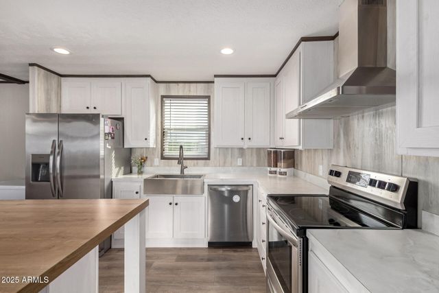 18709 W RIGGS Road, Buckeye, AZ 85326