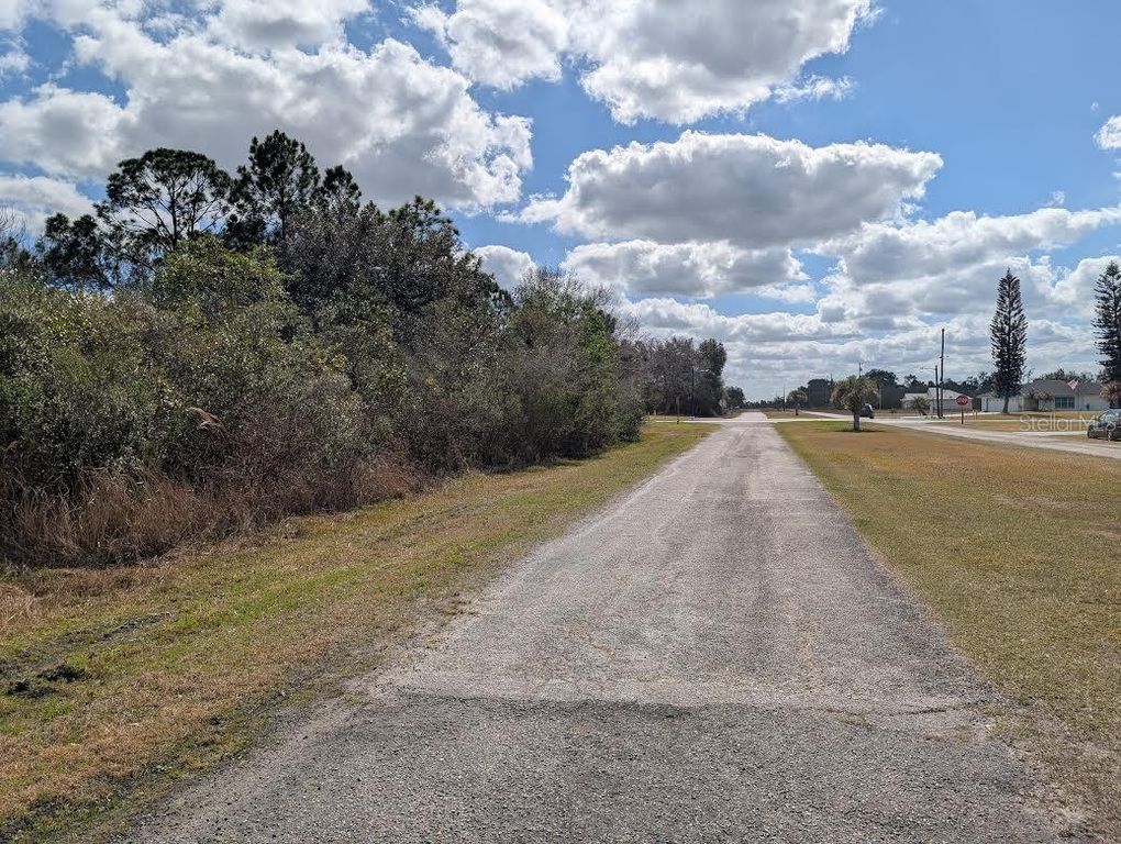 Image 2 of property listing at 154 DESOTO AVENUE, Indian Lake Estates, FL 33855