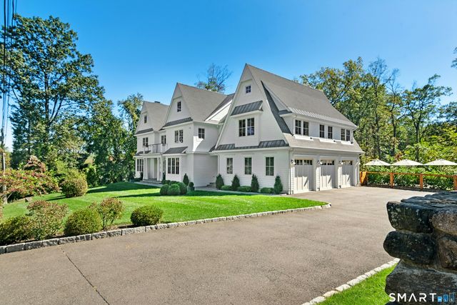 42 Hillcrest Road, New Canaan, CT 06840