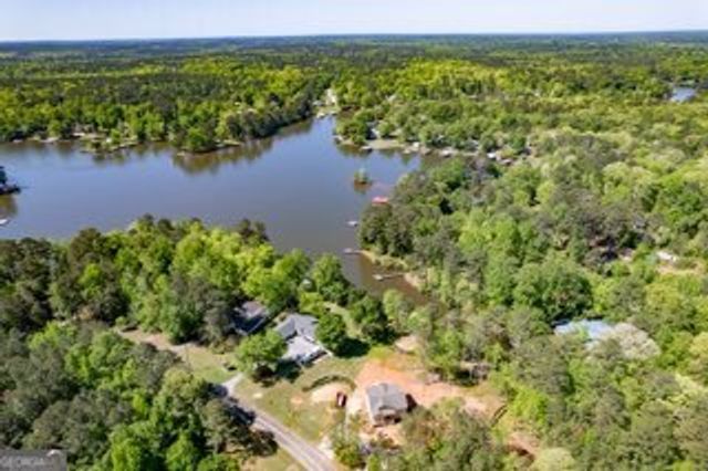 385 Thomas Drive, Eatonton, GA 31024