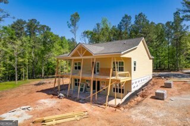 385 Thomas Drive, Eatonton, GA 31024