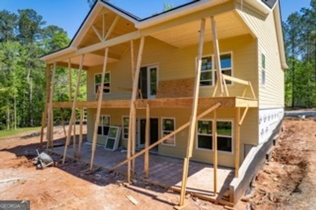 385 Thomas Drive, Eatonton, GA 31024