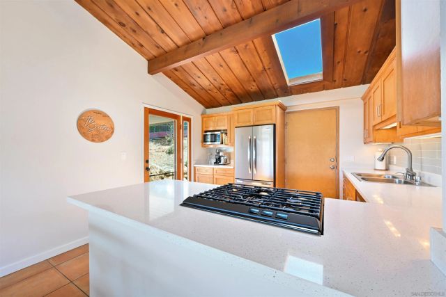 9268 Hightop Ter, Lakeside, CA 92040