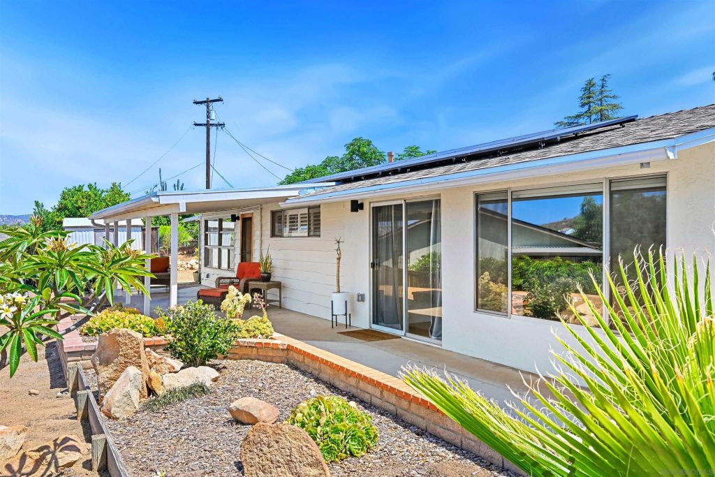 9268 Hightop Ter, Lakeside, CA 92040